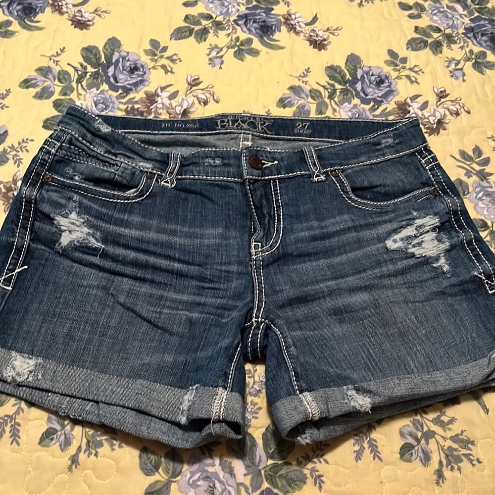 Buckle Black Shorts